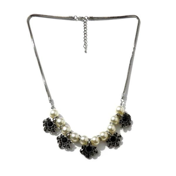 Colar Floral Prata com Strass Preto Colar Floral Prata com Strass Preto