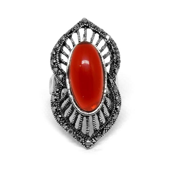 Anel Boho Oval Prata Velha com Vermelho